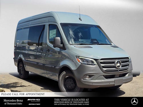 2026 Mercedes-Benz Sprinter Crew 2500 Standard Roof I4 Diesel HO 144 RWD