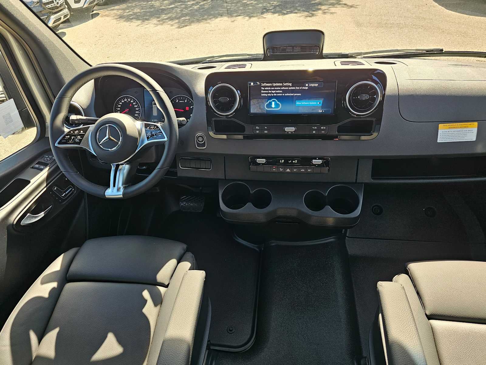 2025 Mercedes-Benz Sprinter 2500 Standard Roof I4 Diesel HO 144" RWD