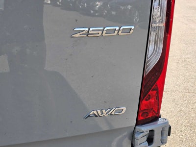 2026 Mercedes-Benz Sprinter Crew 2500 Standard Roof I4 Diesel HO 144 AWD