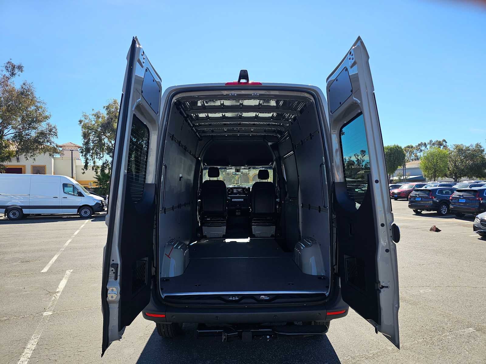 2026 Mercedes-Benz Sprinter 2500 Standard Roof I4 Diesel HO 144" AWD