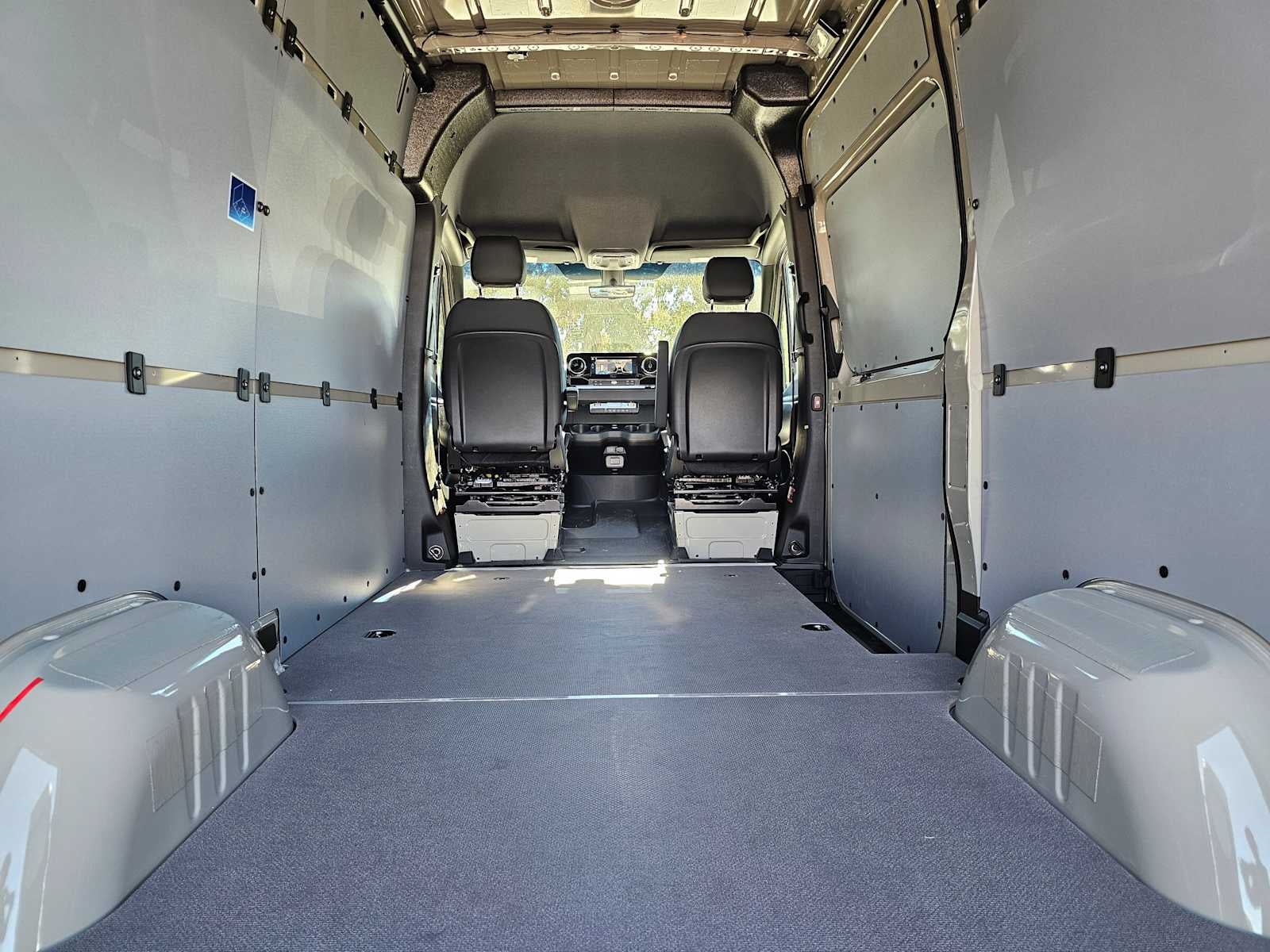 2026 Mercedes-Benz Sprinter 2500 Standard Roof I4 Diesel HO 144" AWD