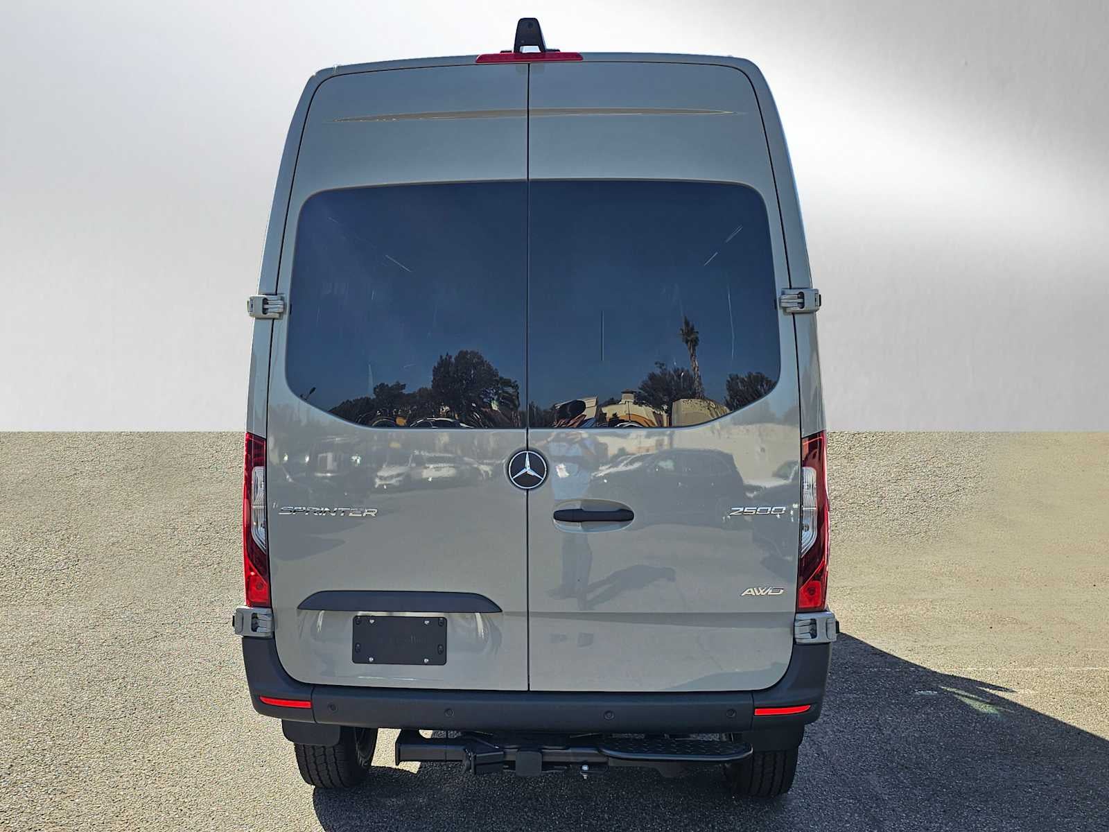 2026 Mercedes-Benz Sprinter 2500 Standard Roof I4 Diesel HO 144 AWD