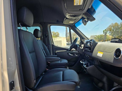 2026 Mercedes-Benz Sprinter 2500 Standard Roof I4 Diesel HO 144 AWD
