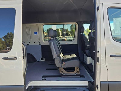 2026 Mercedes-Benz Sprinter Crew 2500 Standard Roof I4 Diesel HO 144 AWD