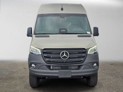 2026 Mercedes-Benz Sprinter Crew 2500 Standard Roof I4 Diesel HO 144 AWD
