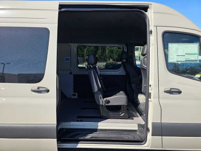 2026 Mercedes-Benz Sprinter 2500 Standard Roof I4 Diesel HO 144 AWD