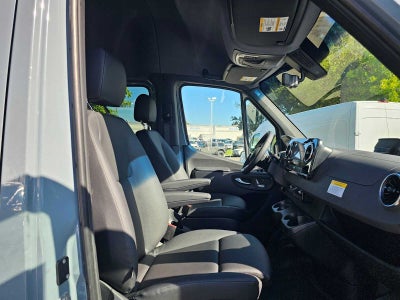2026 Mercedes-Benz Sprinter 2500 Standard Roof I4 Diesel HO 144 AWD
