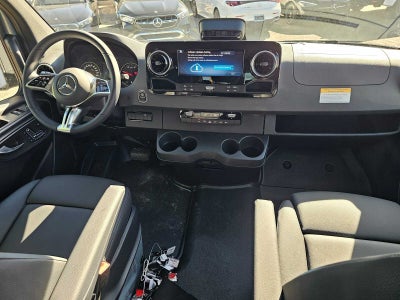 2026 Mercedes-Benz Sprinter 2500 Standard Roof I4 Diesel HO 144 AWD