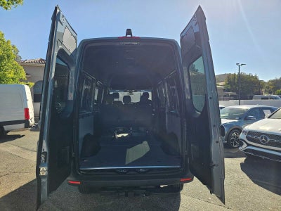 2026 Mercedes-Benz Sprinter 2500 Standard Roof I4 Diesel HO 144 AWD