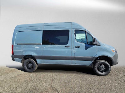 2026 Mercedes-Benz Sprinter 2500 Standard Roof I4 Diesel HO 144 AWD