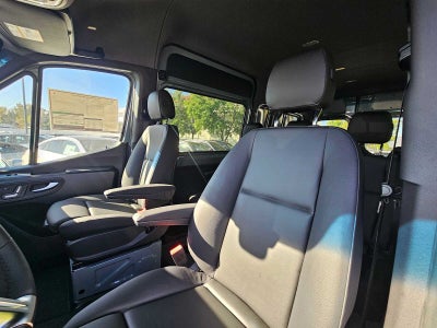 2026 Mercedes-Benz Sprinter 2500 Standard Roof I4 Diesel HO 144 AWD