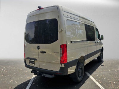 2026 Mercedes-Benz Sprinter Crew 2500 Standard Roof I4 Diesel HO 144 AWD