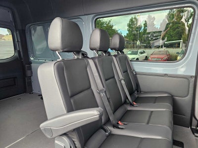 2026 Mercedes-Benz Sprinter Crew 2500 Standard Roof I4 Diesel HO 144 AWD
