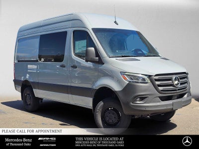 2026 Mercedes-Benz Sprinter Crew 2500 Standard Roof I4 Diesel HO 144 AWD