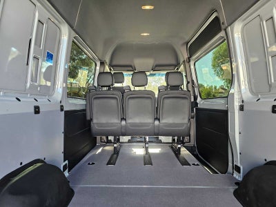 2026 Mercedes-Benz Sprinter Crew 2500 Standard Roof I4 Diesel HO 144 AWD