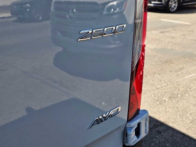 2026 Mercedes-Benz Sprinter 2500 Standard Roof I4 Diesel HO 144 AWD
