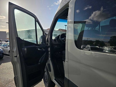 2026 Mercedes-Benz Sprinter Crew 2500 Standard Roof I4 Diesel HO 144 AWD