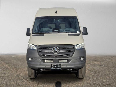 2026 Mercedes-Benz Sprinter Crew 2500 Standard Roof I4 Diesel HO 144 AWD