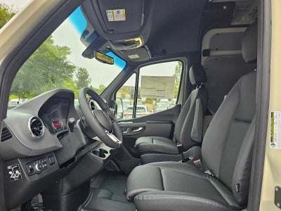 2026 Mercedes-Benz Sprinter 2500 Standard Roof I4 Diesel HO 144 AWD