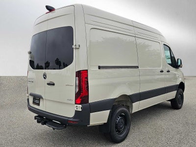 2026 Mercedes-Benz Sprinter 2500 Standard Roof I4 Diesel HO 144 AWD
