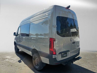 2026 Mercedes-Benz Sprinter Crew 2500 Standard Roof I4 Diesel HO 144 AWD
