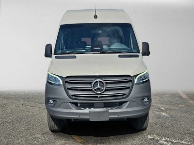 2026 Mercedes-Benz Sprinter Crew 2500 Standard Roof I4 Diesel HO 144 AWD