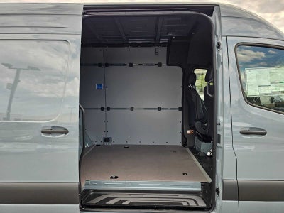 2026 Mercedes-Benz Sprinter Cargo 2500 Standard Roof I4 Diesel HO 144 AWD