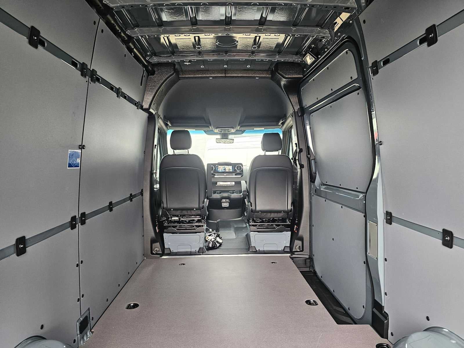 2026 Mercedes-Benz Sprinter Cargo 2500 Standard Roof I4 Diesel HO 144 AWD