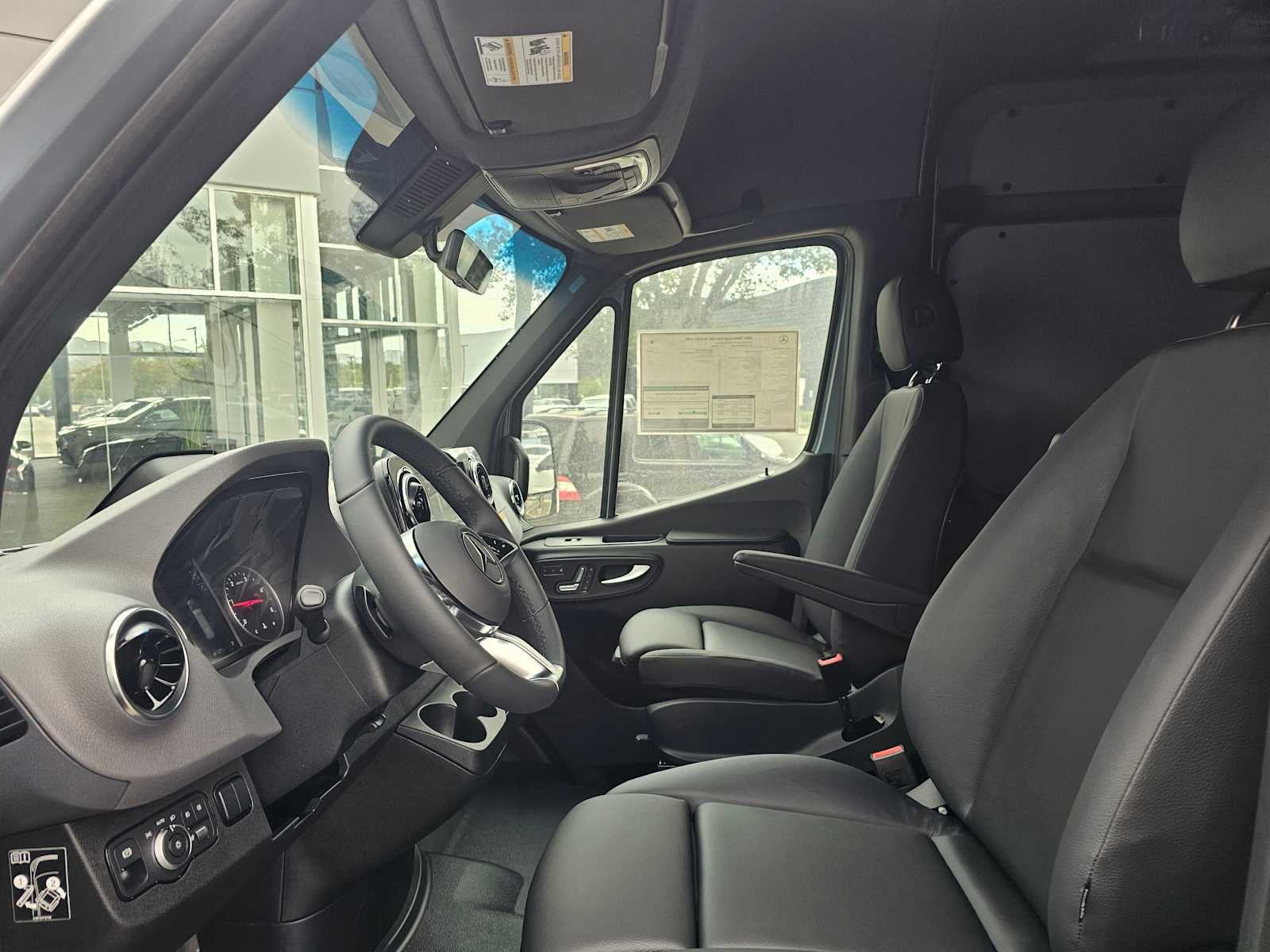 2026 Mercedes-Benz Sprinter Cargo 2500 Standard Roof I4 Diesel HO 144 AWD