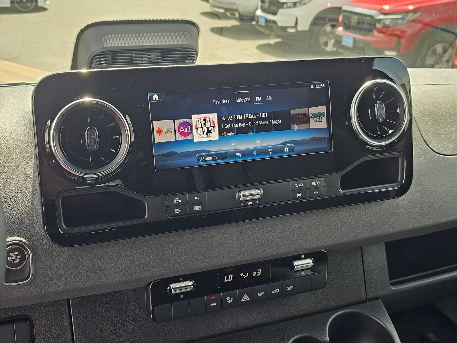 2026 Mercedes-Benz Sprinter 2500 Standard Roof I4 Diesel HO 144 AWD