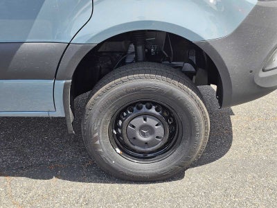 2026 Mercedes-Benz Sprinter 2500 Standard Roof I4 Diesel HO 144 AWD