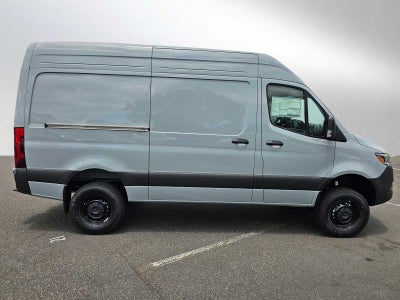 2026 Mercedes-Benz Sprinter 2500 Standard Roof I4 Diesel HO 144 AWD
