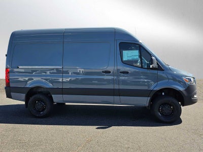 2026 Mercedes-Benz Sprinter 2500 Standard Roof I4 Diesel HO 144 AWD