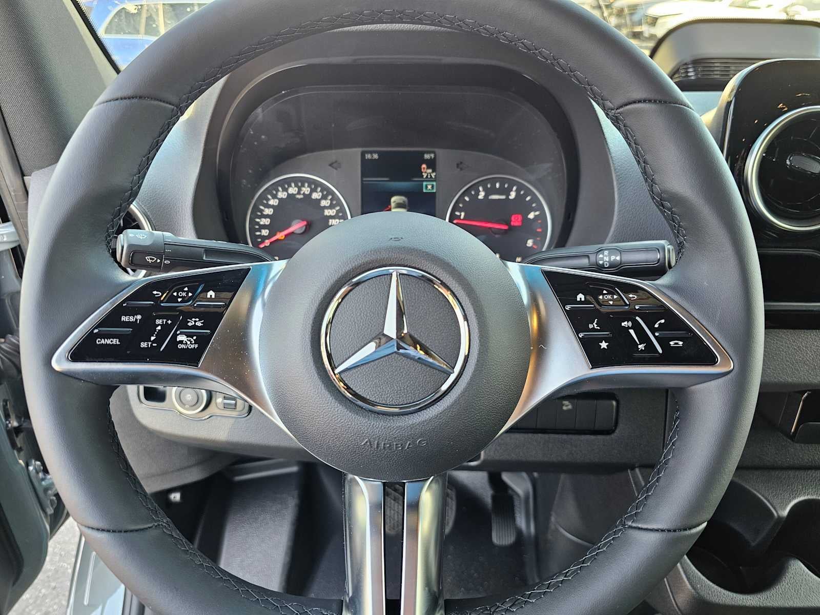 2026 Mercedes-Benz Sprinter 2500 Standard Roof I4 Diesel HO 144 AWD