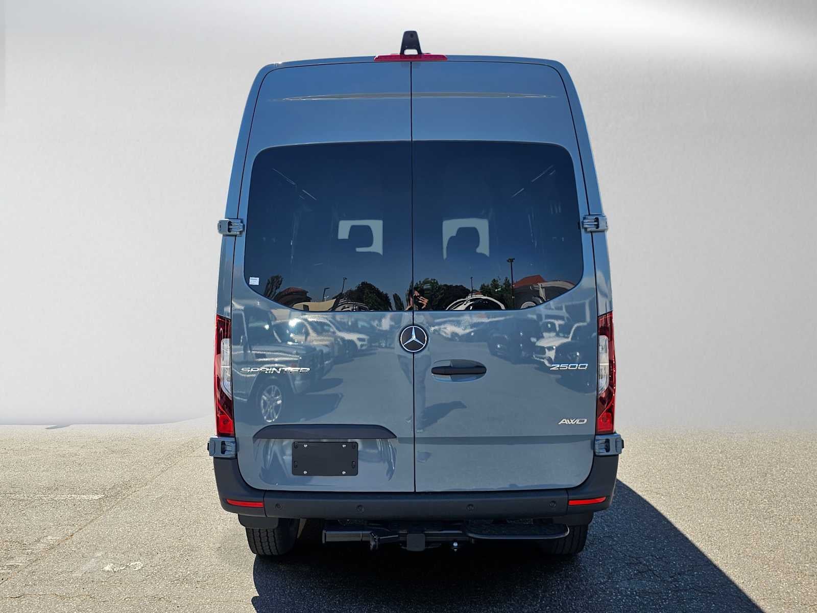 2026 Mercedes-Benz Sprinter 2500 Standard Roof I4 Diesel HO 144 AWD