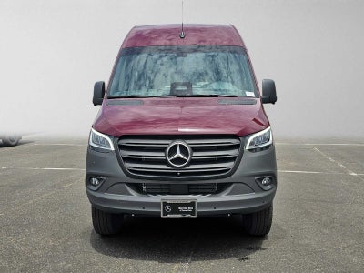 2026 Mercedes-Benz Sprinter Crew 2500 Standard Roof I4 Diesel HO 144 AWD
