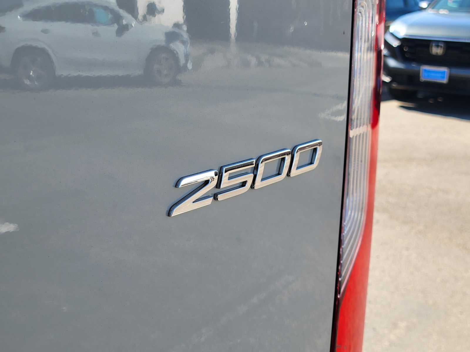 2026 Mercedes-Benz Sprinter Crew 2500 Standard Roof I4 Diesel HO 144 AWD