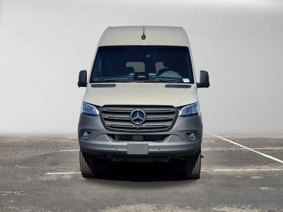 2026 Mercedes-Benz Sprinter Crew 2500 Standard Roof I4 Diesel HO 144 AWD