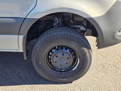 2026 Mercedes-Benz Sprinter Crew 2500 Standard Roof I4 Diesel HO 144 AWD