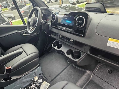 2026 Mercedes-Benz Sprinter Crew 2500 Standard Roof I4 Diesel HO 144 AWD
