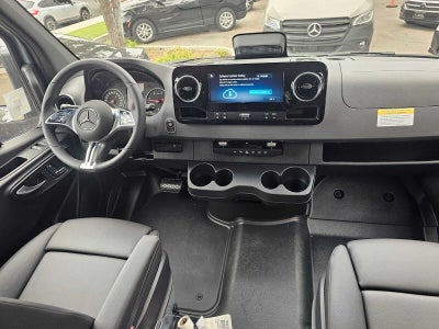 2026 Mercedes-Benz Sprinter Crew 2500 Standard Roof I4 Diesel HO 144 AWD