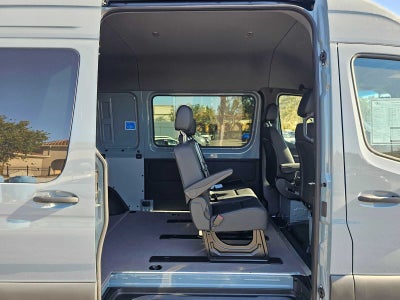 2026 Mercedes-Benz Sprinter Crew 2500 Standard Roof I4 Diesel HO 144 AWD