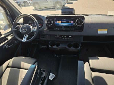 2026 Mercedes-Benz Sprinter 2500 Standard Roof I4 Diesel HO 144 AWD
