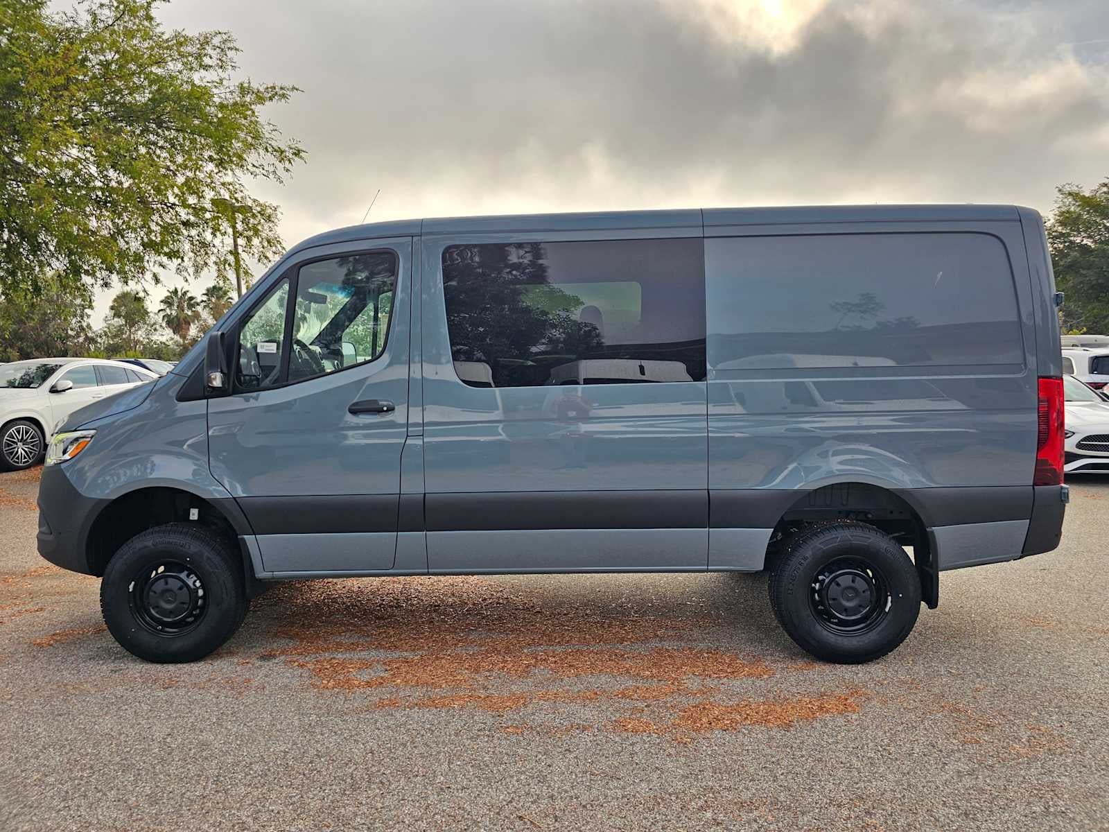 2026 Mercedes-Benz Sprinter 2500 Standard Roof I4 Diesel HO 144 AWD