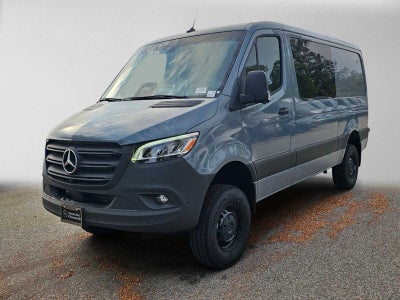 2026 Mercedes-Benz Sprinter 2500 Standard Roof I4 Diesel HO 144 AWD