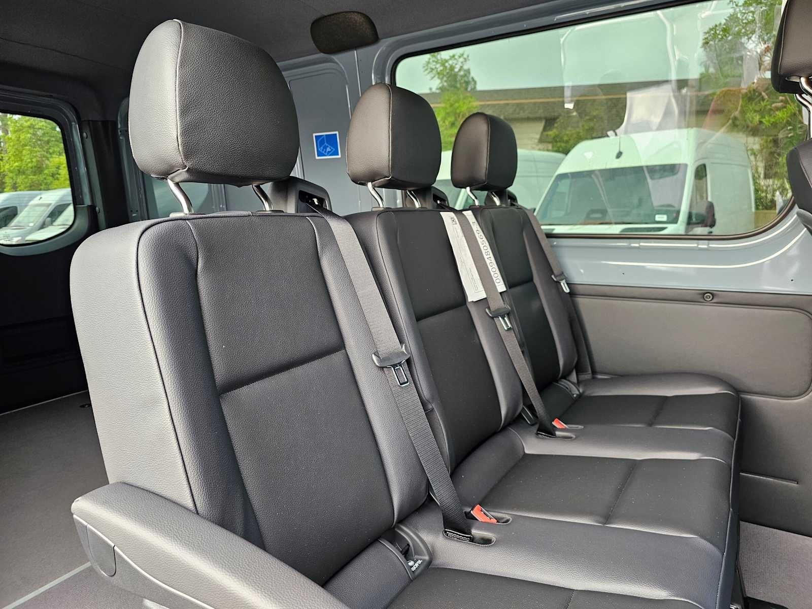 2026 Mercedes-Benz Sprinter 2500 Standard Roof I4 Diesel HO 144 AWD