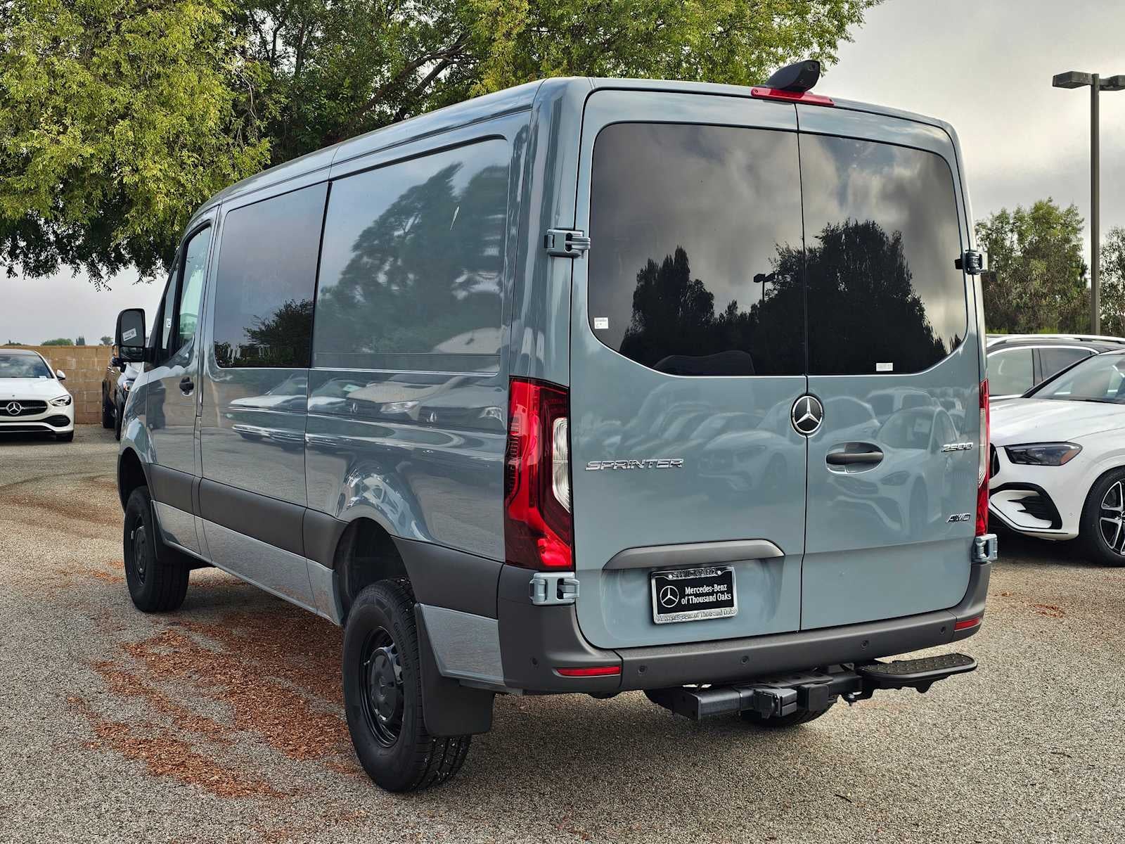 2026 Mercedes-Benz Sprinter 2500 Standard Roof I4 Diesel HO 144 AWD