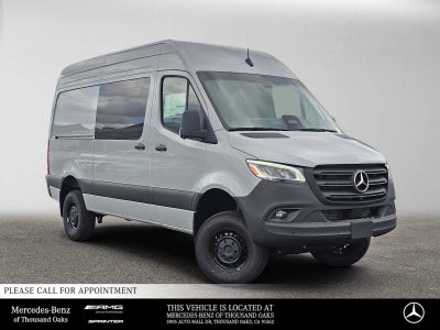 2026 Mercedes-Benz Sprinter Crew 2500 Standard Roof I4 Diesel HO 144 AWD