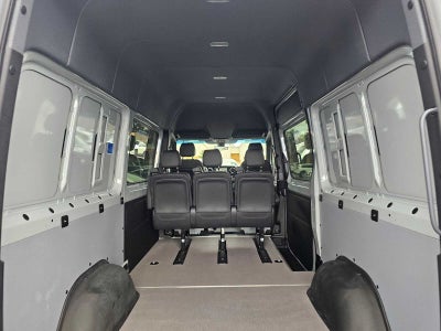 2026 Mercedes-Benz Sprinter Crew 2500 Standard Roof I4 Diesel HO 144 AWD