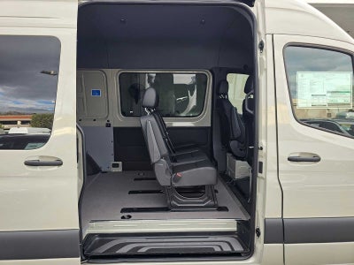 2026 Mercedes-Benz Sprinter Crew 2500 Standard Roof I4 Diesel HO 144 AWD